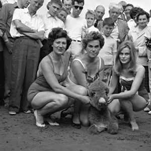 Sunday Pictorial Beach Beauty Contest held at Prestatyn on the sands opposite the Royal