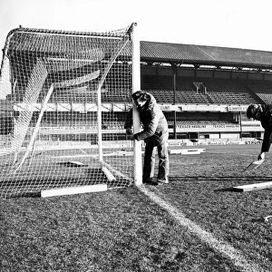 Sunderland Associated Football Club - Groundsmen prepare for a match at Roker Park 3