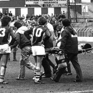 Sunderlands Howard Gayle being stretchered off. Sunderland v Aston Villa Sunderlands Howard Gayle being stretchered off. Sunderland v Aston Villa