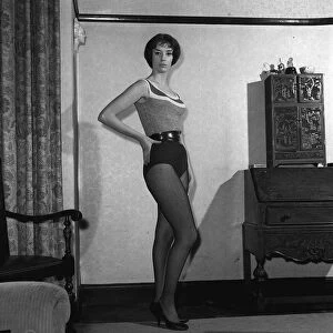 Sunni Cooley 1958 showgirl with 43"legs The phrase "