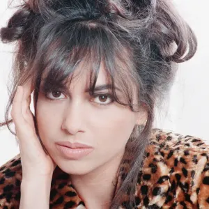 Susanna Hoffs, american singer, guitarist and actress, Studio Pix, London Susanna Hoffs, american singer, guitarist and actress, Studio Pix, London