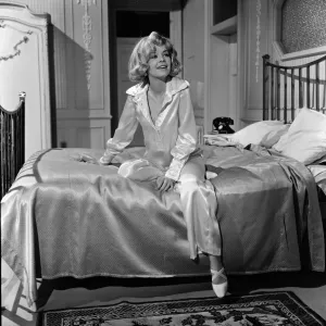 Susannah York on the set of Kaleidoscope'at Pinewood Studios, Buckinghamshire