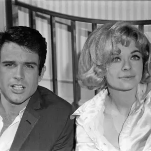 Susannah York and Warren Beatty on the set of Kaleidoscope