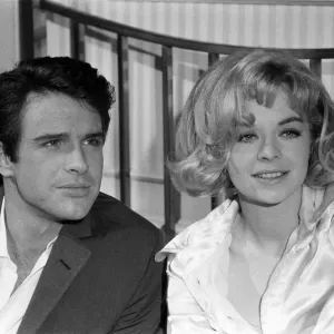 Susannah York and Warren Beatty on the set of Kaleidoscope