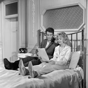 Susannah York and Warren Beatty on the set of Kaleidoscope