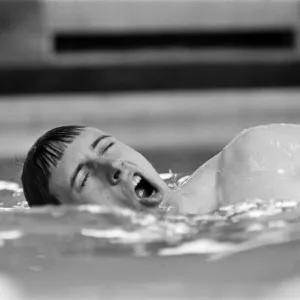 Swimmer Bobby Lord training in a swimming pool. 8th November 1965 Swimmer Bobby Lord training in a swimming pool. 8th November 1965