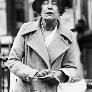 Sylvia Pankhurst speaking at a No More War movement meeting held at the Bull Ring in Sylvia Pankhurst speaking at a No More War movement meeting held at the Bull Ring in