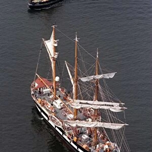 Tall ships near Greenock July 1999