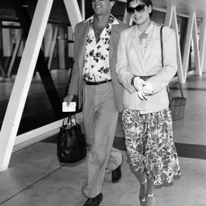 Tatum O'Neal and Ryan O'Neal Print, London Airport Departure, 2nd July 1978