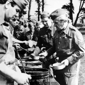 Television programme - Dads Army - 28 September 1972 circa - John Le Mesurier Television programme - Dads Army - 28 September 1972 circa - John Le Mesurier