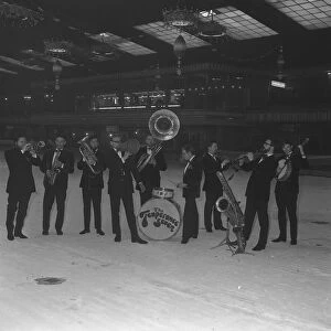 Temperance Seven at Streatham Ice Rink Date 9 / 12 / 62 The Temperance Seven