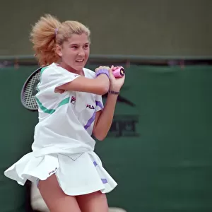 Tennis. Monica Seles. At Wimbledon. June 1989 89-3823-045