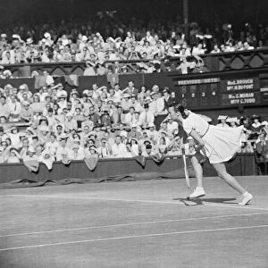Tennis Wimbledon Womens Double Final. 1949 Gertrude Moran 019042 / 13