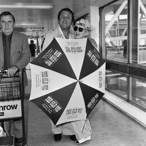 Terry Scott and June Whitfield at Heathrow Airport Print 1977 Terry Scott and June Whitfield at Heathrow Airport Print 1977