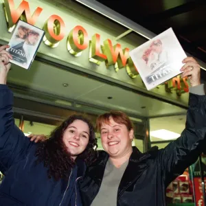Titanic fans Claire Barrowclough, 24, and Linzi Ball, 18 Titanic fans Claire Barrowclough, 24, and Linzi Ball, 18