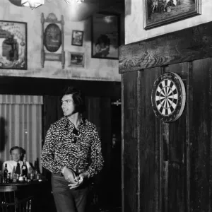 Tom Jones and Engelbert Humperdinck meet in a British style pub in Sacramento, California Tom Jones and Engelbert Humperdinck meet in a British style pub in Sacramento, California