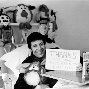 Tom Jones at the London Clinic recovering from a tonsils operation. 15th April 1966 Tom Jones at the London Clinic recovering from a tonsils operation. 15th April 1966