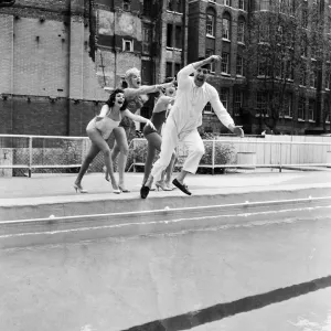 Tommy Cooper opening the Oasis outdoor swimming pool in Holborn for the season