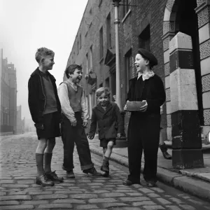 Tony Taylor dans Oliver Twist. Janvier 1953 D511-001