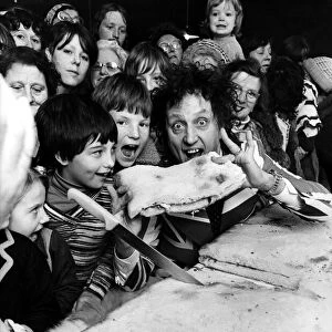 Tooth tickler Ken Dodd left the tranquility of Knotty Ash to visit "