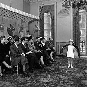 "Tots to Teenage"fashion Show. June 1952 C3056