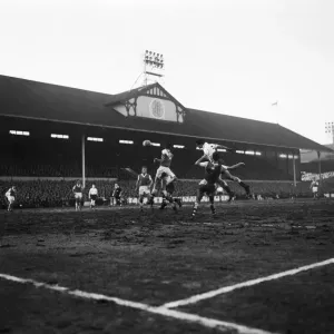 Tottenham 1-4 Arsenal, League Division One match at White Hart Lane