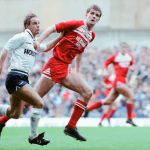 Tottenham 3-2 Middlesbrough, match de championnat au White Hart Lane. Tottenham 3-2 Middlesbrough, match de championnat au White Hart Lane.