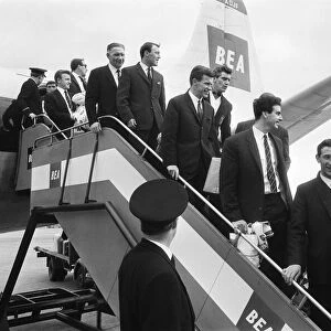 Tottenham Hotspur manager arriving home with the Spurs team