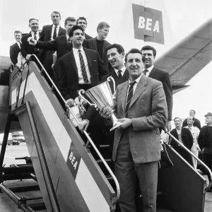 Tottenham Hotspur manager arriving home with the Spurs team Tottenham Hotspur manager arriving home with the Spurs team