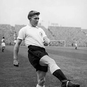 Tottenham Hotspur winger Terry Medwin, September 1956