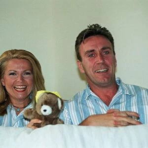 Toyah Willcox TV Presenter July 1998 With actor Joe McGann in the Live Bed Show