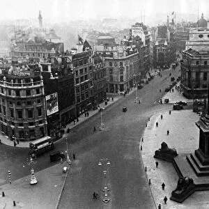 Trafalgar Square, cira 1935