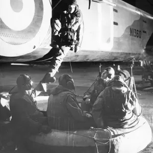 Training for Air Crews. World War Two. Hundred of air crews are now being Training for Air Crews. World War Two. Hundred of air crews are now being