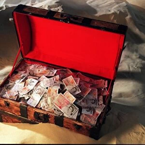 Treasure Chest full of banknotes for Daily Mirror Competition Take Your Pick