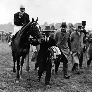 Trigo after winning the Epsom Derby in 1929