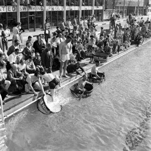 Tub racing at the Brighton Ocean Hotel Lido, East Sussex Tub racing at the Brighton Ocean Hotel Lido, East Sussex