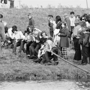 Tug of War Competition across the River Great Ouse aka Old West River in Stretham