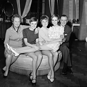 Twiggy Lawson, (real name Lesley Hornby) with her family