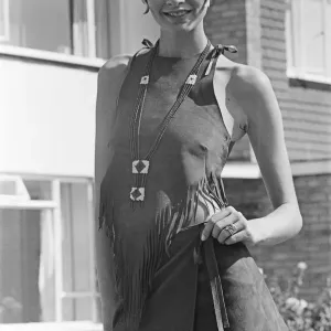 Twiggy, (real name Lesley Hornby) English model, seen in a Hippie gear outfit Twiggy, (real name Lesley Hornby) English model, seen in a Hippie gear outfit