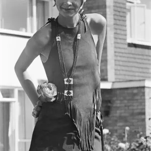 Twiggy, (real name Lesley Hornby) English model, seen in a Hippy gear outfit Twiggy, (real name Lesley Hornby) English model, seen in a Hippy gear outfit