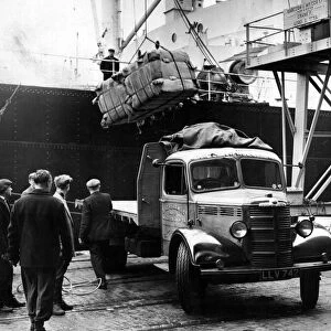 After a two-day wait this lorry is unloaded at Gladstone Dock with freight for New