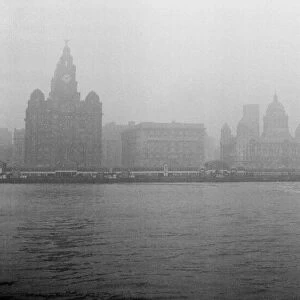Unemployed and views of Liverpool, 30th November 1962. Docks
