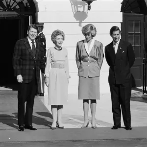 USA President Ronald Reagan and his wife Nancy welcome Princess Diana