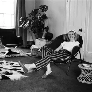 Vanessa Redgrave photographed for a Donald Zec feature. 2nd May 1966 Vanessa Redgrave photographed for a Donald Zec feature. 2nd May 1966
