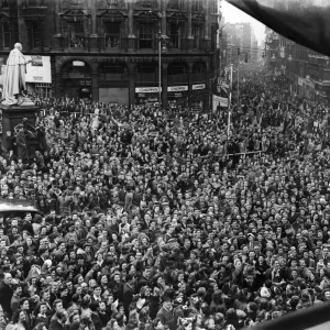 VE DAy Celebrations in Central Birmingham at the end of the Second World War VE DAy Celebrations in Central Birmingham at the end of the Second World War