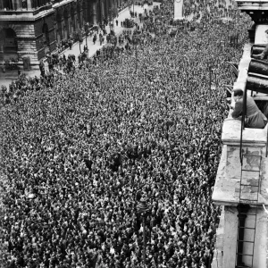 VE Day celebrations in London at the end of the Second World War VE Day celebrations in London at the end of the Second World War