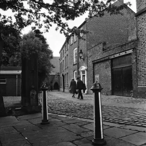 Vicarage Place, Prescot, Merseyside, al lado de la iglesia. 19 de junio de 1991
