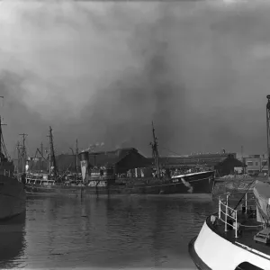 Hull Sidewinder Trawler Olvina Print 1957 Hull Sidewinder Trawler Olvina Print 1957