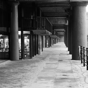 Views of Albert Dock, Liverpool. 29th January 1986