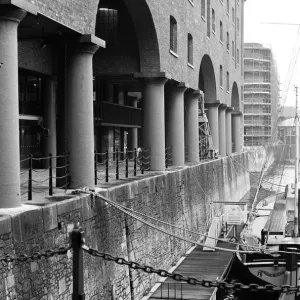 Views of Albert Dock, Liverpool. 29th January 1986